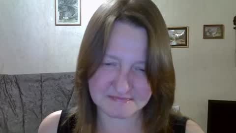 helgacharming online show from June 17, 2026, 12:02 am