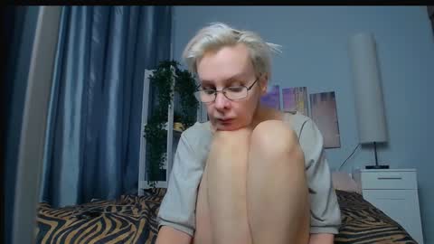 Helga online show from February 1, 2025, 7:36 am