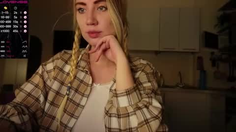 Helga online show from February 2, 2025, 1:34 am