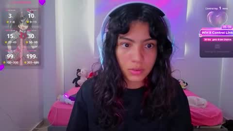 Helia Transfem and Amy online show from February 20, 2026, 9:37 pm