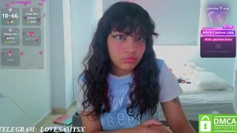 Helia Transfem and Amy online show from April 9, 2026, 6:24 pm