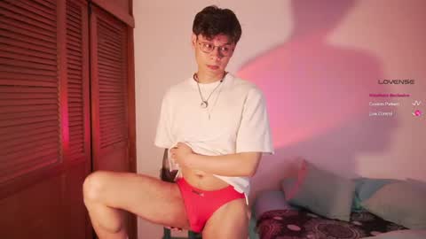 Snapshot of heliero chatting on May 18, 2026, 1:24 am Helio online show from May 18, 2026, 1:24 am
