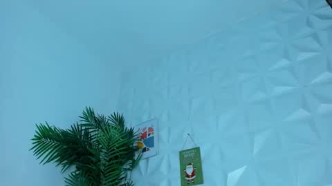 hellen     online show from December 24, 2024, 3:47 pm