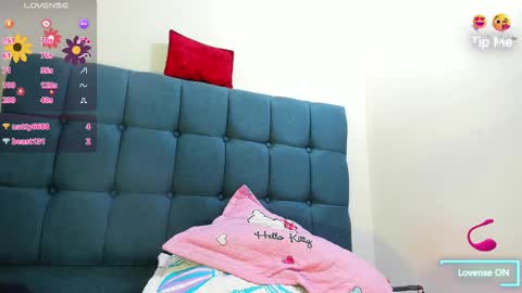Snapshot of hellen_starx chatting on January 31, 2025, 12:39 am hellen_starx online show from January 31, 2025, 12:39 am
