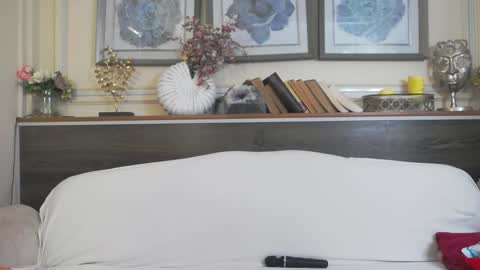    online show from January 13, 2025, 10:14 am