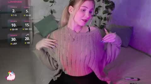 HellenHorny online show from September 24, 2025, 11:46 am