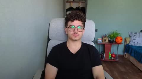 Remy online show from November 22, 2025, 8:57 am