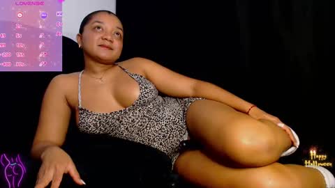 Snapshot of hello_candy chatting on October 13, 2025, 11:05 pm Candy online show from October 13, 2025, 11:05 pm