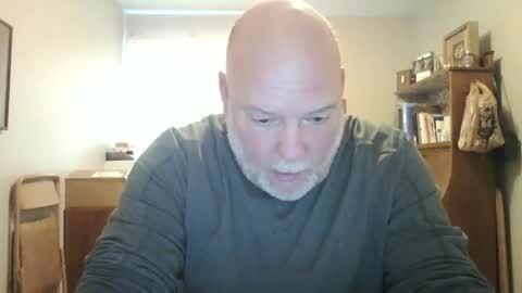 helloforfun111 online show from December 26, 2024, 4:58 pm