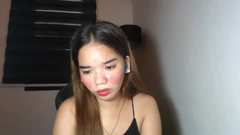 helloisme_richelyn online show from November 12, 2025, 2:45 am