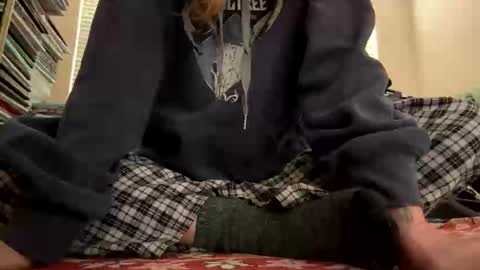 hellokitten123 online show from October 13, 2025, 8:20 pm