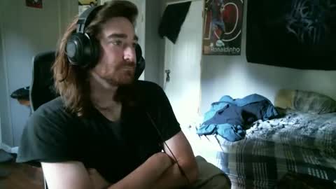 longhairbeardedguy online show from May 5, 2026, 12:24 pm