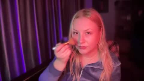 DeleteyourSadness online show from December 14, 2025, 7:03 am