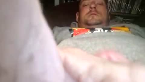 helpmecumhard4uxxx online show from June 28, 2026, 7:09 pm