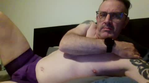 Snapshot of hempie1973 chatting on June 27, 2026, 1:50 pm hempie1973 online show from June 27, 2026, 1:50 pm