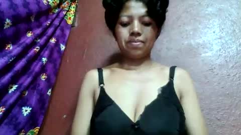 henitsaldy online show from April 19, 2026, 8:13 am