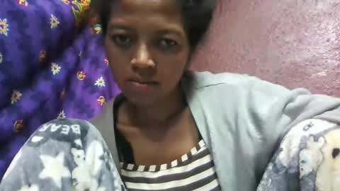 Snapshot of henitsaldy chatting on May 16, 2026, 10:36 am henitsaldy online show from May 16, 2026, 10:36 am