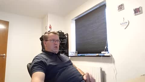 Snapshot of henrikrp1971 chatting on December 3, 2024, 11:11 am henrikrp1971 online show from December 3, 2024, 11:11 am