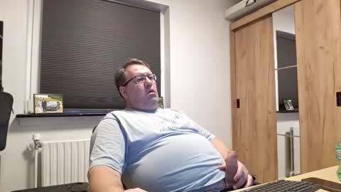 henrikrp1971 online show from February 7, 2026, 9:18 pm