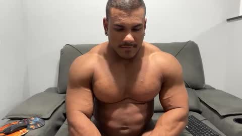 Henri online show from March 7, 2025, 12:15 am