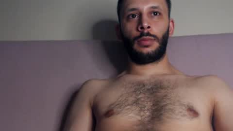 HenryAxe online show from September 12, 2025, 6:52 pm