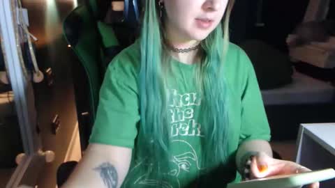 Snapshot of hentaishiing chatting on November 18, 2025, 4:55 pm Hentaishiing online show from November 18, 2025, 4:55 pm