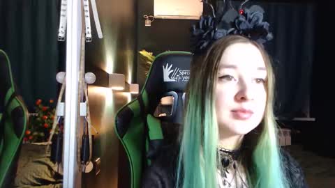 Snapshot of hentaishiing chatting on November 22, 2025, 11:15 pm Hentaishiing online show from November 22, 2025, 11:15 pm