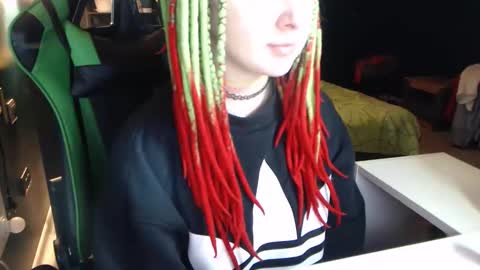 Snapshot of hentaishiing chatting on March 15, 2026, 6:25 pm Hentaishiing online show from March 15, 2026, 6:25 pm