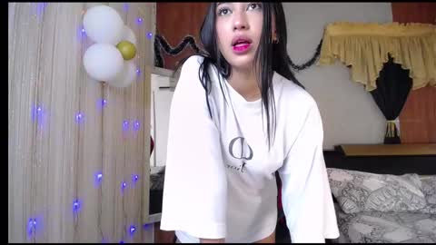 HERA online show from December 22, 2025, 8:06 pm