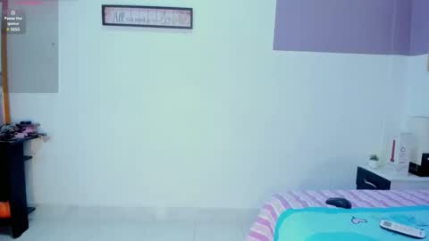 Snapshot of hera_godess chatting on March 3, 2025, 6:01 pm Hera godes online show from March 3, 2025, 6:01 pm