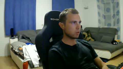 Snapshot of herbstenden chatting on May 8, 2026, 7:08 pm John Pearl online show from May 8, 2026, 7:08 pm