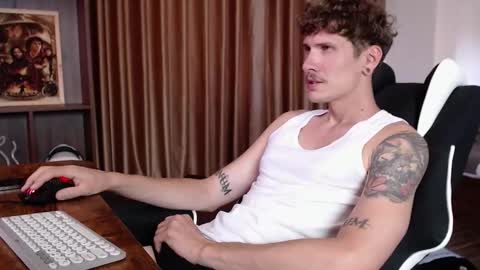 Gregblonde  Alextattoo online show from September 11, 2025, 3:17 am