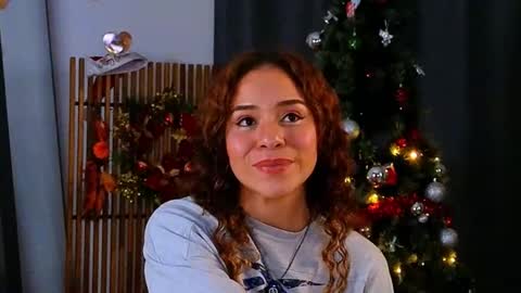 Snapshot of hercyqueen chatting on December 3, 2025, 3:03 am hercyqueen online show from December 3, 2025, 3:03 am