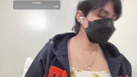 3 online show from February 16, 2025, 10:54 pm