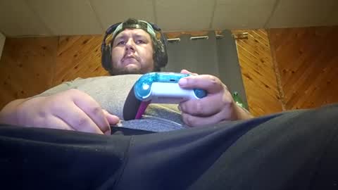 Hereforbootyyyy online show from August 3, 2026, 9:04 am