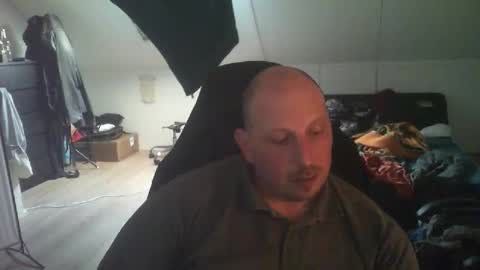 herejust4yoy online show from April 16, 2026, 5:03 pm