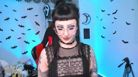  Marie  online show from February 22, 2025, 1:11 am