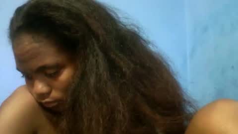 herisse01 online show from April 6, 2026, 7:04 pm