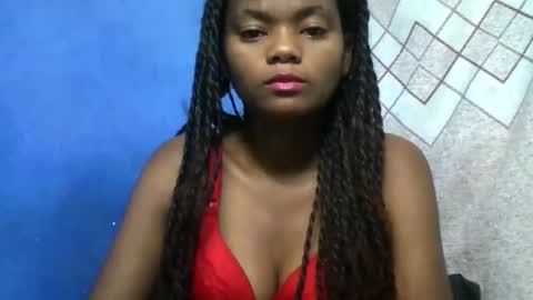 Snapshot of herisse01 chatting on May 1, 2026, 12:10 pm herisse01 online show from May 1, 2026, 12:10 pm