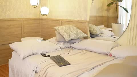 Hermione Scott online show from January 14, 2025, 7:32 pm