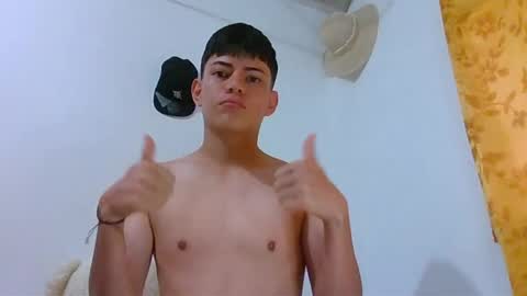 Snapshot of herrerabuitragroedwin chatting on June 8, 2026, 11:10 am valentin 123 online show from June 8, 2026, 11:10 am