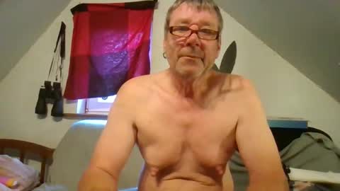 Snapshot of herry140 chatting on May 16, 2026, 4:53 am herry140 online show from May 16, 2026, 4:53 am