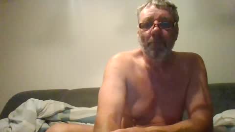 Snapshot of herry140 chatting on June 22, 2026, 2:24 am herry140 online show from June 22, 2026, 2:24 am