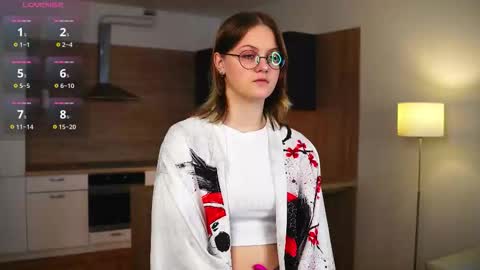 Sally online show from September 11, 2025, 5:07 am