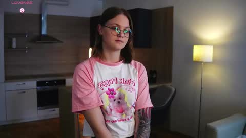 Sally online show from September 15, 2025, 6:13 am