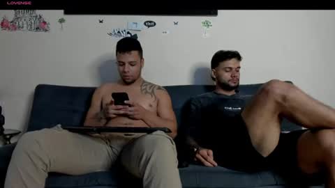 Snapshot of heteros_curious_ chatting on June 16, 2026, 10:34 pm yeis online show from June 16, 2026, 10:34 pm
