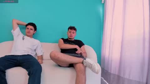 heteros men online show from July 23, 2026, 2:37 pm