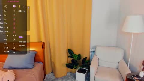 Linda online show from December 20, 2025, 7:54 pm