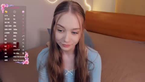 Snapshot of hettiereimel chatting on February 22, 2026, 7:12 pm Linda online show from February 22, 2026, 7:12 pm