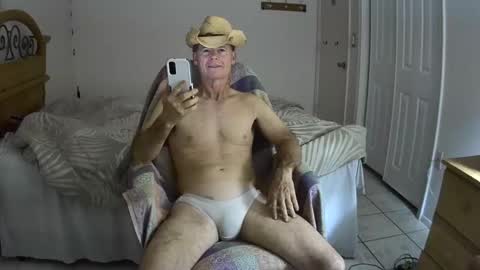 hewes1 online show from February 10, 2025, 4:52 am